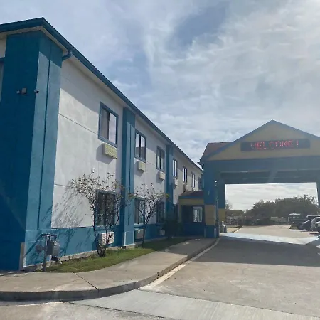 Tropicana Inn And Suites-3